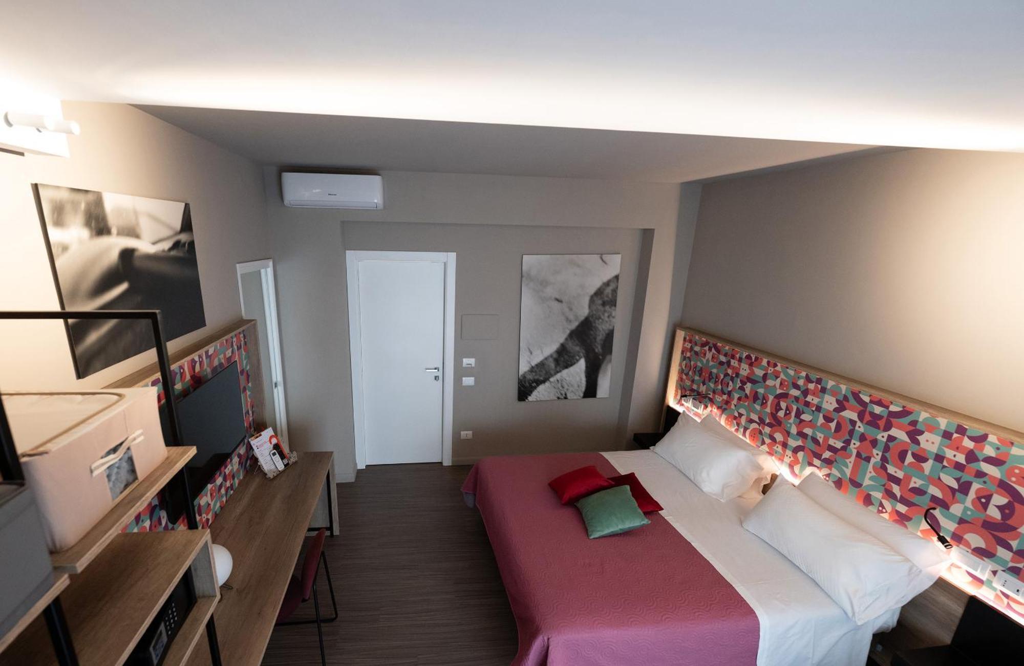 ナポリ Bed In Centro Bed & Breakfast エクステリア 写真
