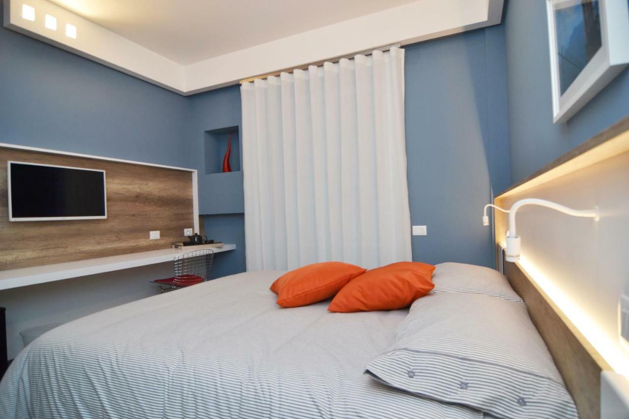 ナポリ Bed In Centro Bed & Breakfast エクステリア 写真